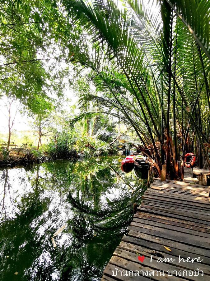 Baan Glangsuan Bang Kobua Hotell Bang Chak Exteriör bild