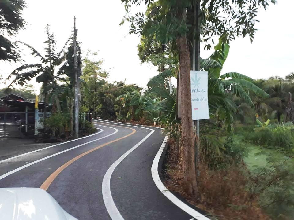 Baan Glangsuan Bang Kobua Hotell Bang Chak Exteriör bild