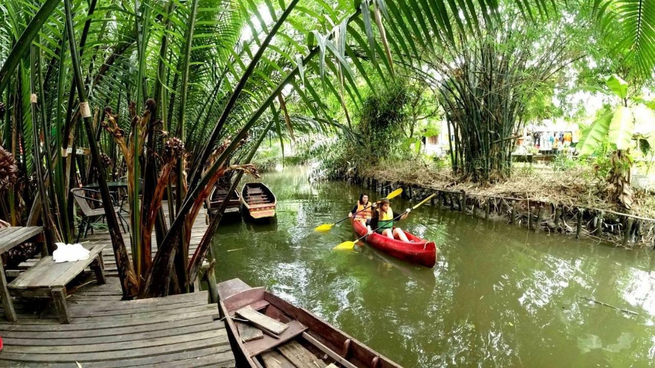 Baan Glangsuan Bang Kobua Hotell Bang Chak Exteriör bild