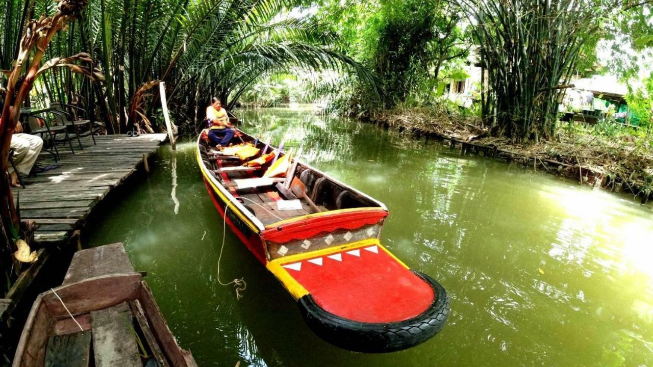 Baan Glangsuan Bang Kobua Hotell Bang Chak Exteriör bild