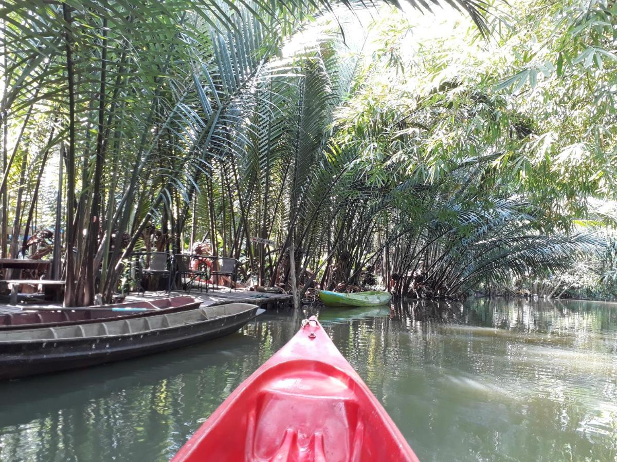 Baan Glangsuan Bang Kobua Hotell Bang Chak Exteriör bild